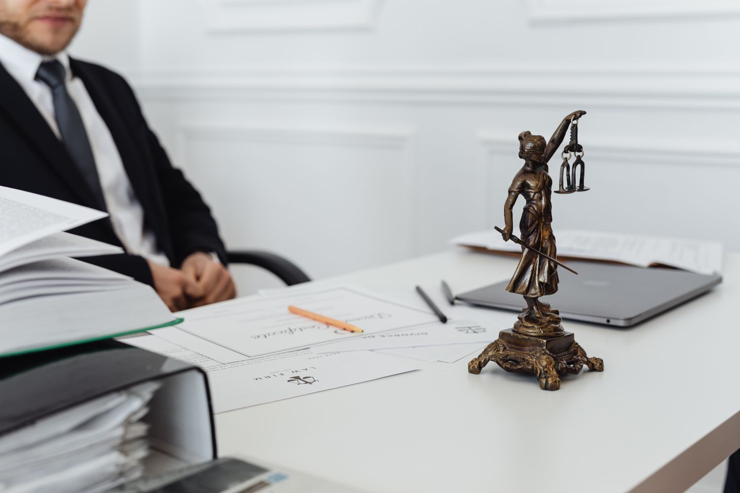 Divorce Lawyer California